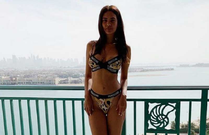 esha gupta,animal print bikini,dubai,entertainment news