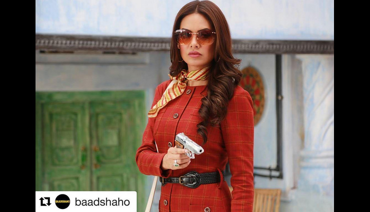 emraan hashmi,esha gupta,ileana dcruz,baadshaho,ajay devgal,vidyut jamwal,sanjay mishra