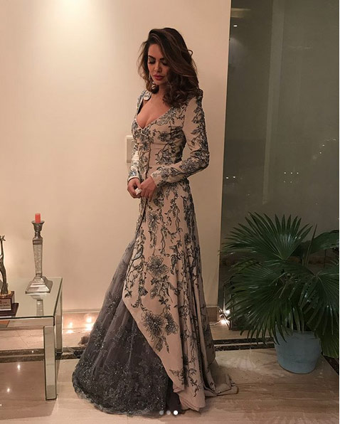 esha gupta,gq magazine,esha gupta latest photoshoot,photoshoot,fashion