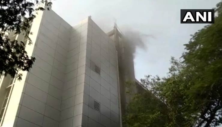 मुंबई : अंधेरी के ESIC हॉस्पिटल में लगी आग, अब तक 8 की मौत, 147 घायल, मुआवजे का ऐलान