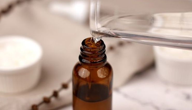 essential oils for body odor,using essential oils instead of perfumes for body odor,natural alternatives to perfumes for body odor,essential oils to combat body odor,best essential oils for managing body odor,eliminating body odor with essential oils,aromatherapy for body odor control,essential oil remedies for body odor,how to use essential oils to replace perfumes for body odor,essential oil blends for addressing body odor