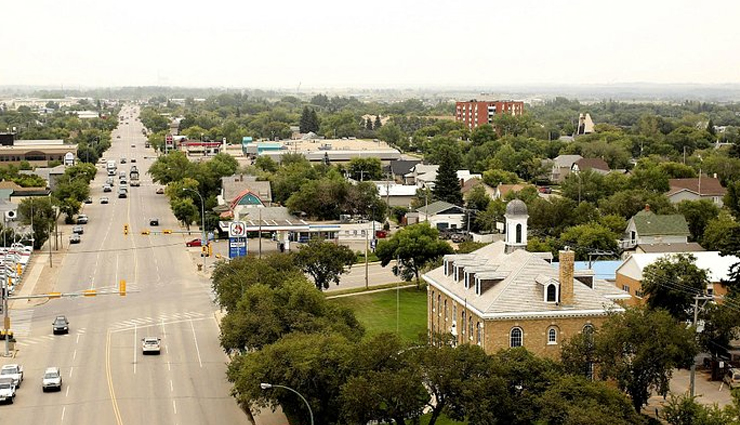 windiest places in canada,canadas strongest winds,canadian windy destinations,windy cities in canada,extreme winds in canada,canadas blustery locations,wind patterns in canadian regions,coastal winds in canada,arctic windy locations,wind gusts in northern canada,canadas windy weather,weather challenges in windy canada,windy climate in canadian provinces,wind records in canada,canadian wind speeds,windy canadian landscapes,windy experiences in canada,weathering canadas winds,canadas windiest months,canadian wind phenomena