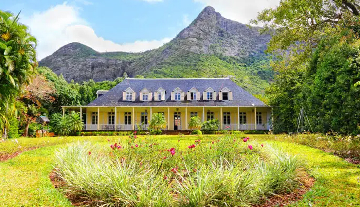 top tourist attractions in mauritius,must-see places in mauritius,best places to visit in mauritius,mauritius sightseeing,things to do in mauritius,best tourist attractions in mauritius,historical sites to visit in mauritius,mauritius travel guide: top attractions,hidden gems in mauritius tourism,cultural and historical tours in mauritius