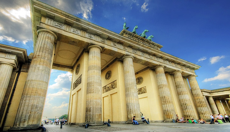 bollywood inspired honeymoon destination,international honeymoon destination,honeymoon destination,best places for honeymoon,corsica,france,prague,spain,greece,europe