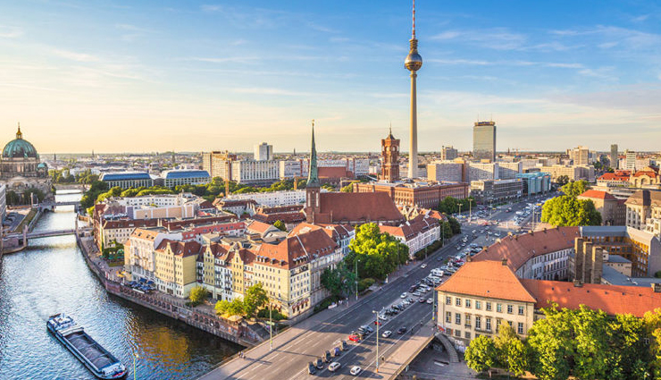 europe,cities to visit in europe,amsterdam,netherlands,paris,france,vienna,austria,prague,czech republic,berlin,germany