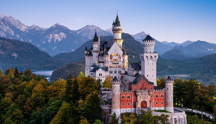 european castles,must visit european castles,carreg cennen castle,wales,predjama castle,slovenia,guedelon castle,france