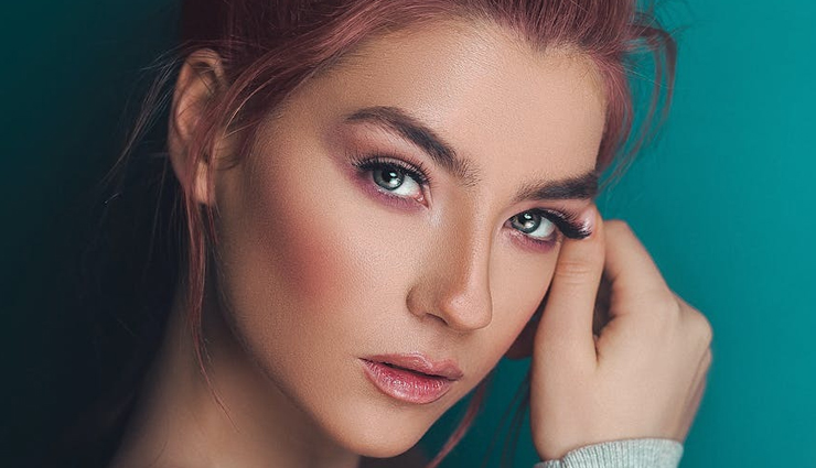 effortless daily makeup tips,easy makeup routine,simple everyday makeup,quick daily makeup guide,natural makeup look,minimal makeup tips,beauty tips for daily makeup,makeup hacks for busy women,time-saving makeup tricks,best daily makeup products,flawless everyday makeup,lightweight makeup routine,step-by-step daily makeup,no-makeup makeup look,easy beauty routine