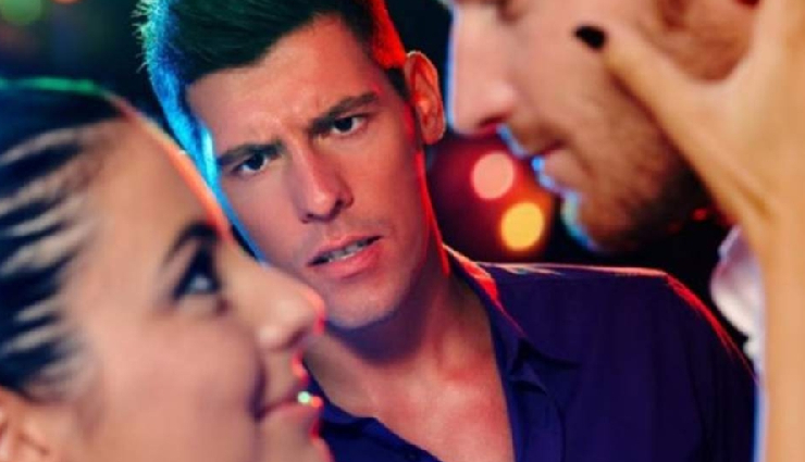 11 Ways To Make Your Ex Jealous and Beg for You To Come Back