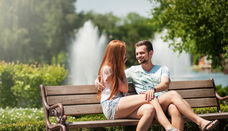 signs your ex has moved over you,move on tips,how to know your ex has move on,mates and me,relationship tips,ex moving on tips