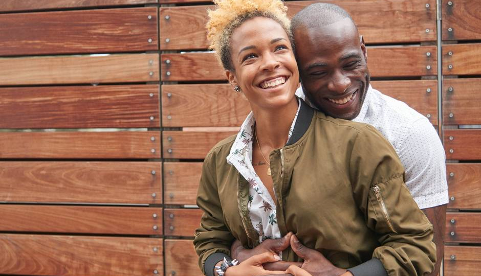 what does an exclusive relationship really mean in today’s dating world? texting every day,sharing memes,or knowing each other’s location isn’t enough. learn the true meaning of exclusivity,emotional investment,and how to know if you’re ready for—or already in—an exclusive relationship.