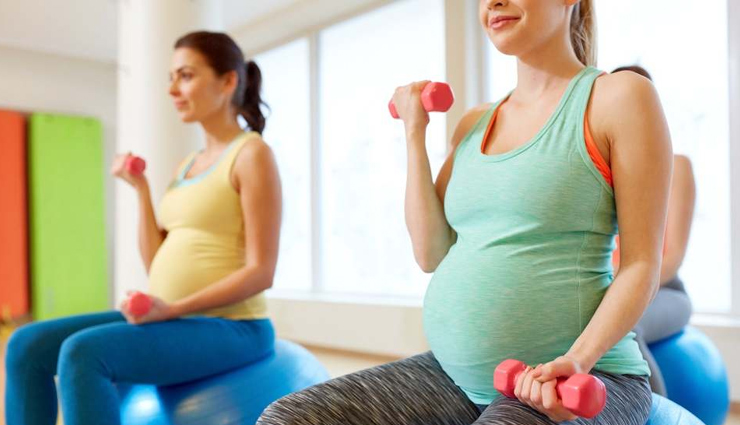 गर्भावस्था की चुनौतियों का सामना करने में मदद करेगी ये 7 एक्सरसाइज, जच्चा-बच्चा दोनों के लिए फायदेमंद
