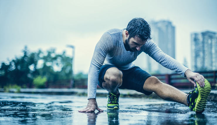 stretching,yoga,sukhasana,marjariasana,bhujangasana,exercises for back pain,back pain,Health tips,fitness tips