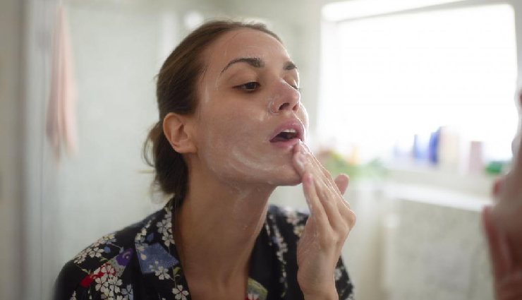 flaky skin around mouth remedies,home remedies for dry skin around lips,treating flaky skin around mouth naturally,remedies for chapped skin around mouth,get rid of dry patches around lips,natural solutions for flaky skin near mouth,diy remedies for flaky skin around mouth,soothe and heal dry skin around lips,tips to eliminate flaky skin around mouth,remedies for irritated skin near mouth