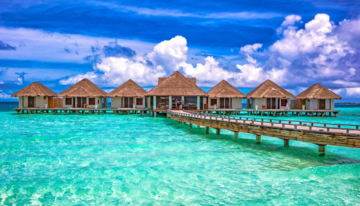 expensive honeymoon destinations,honeymoon destinations around the world,maldives,greek cyclades,bora bora,fiji,tuscany