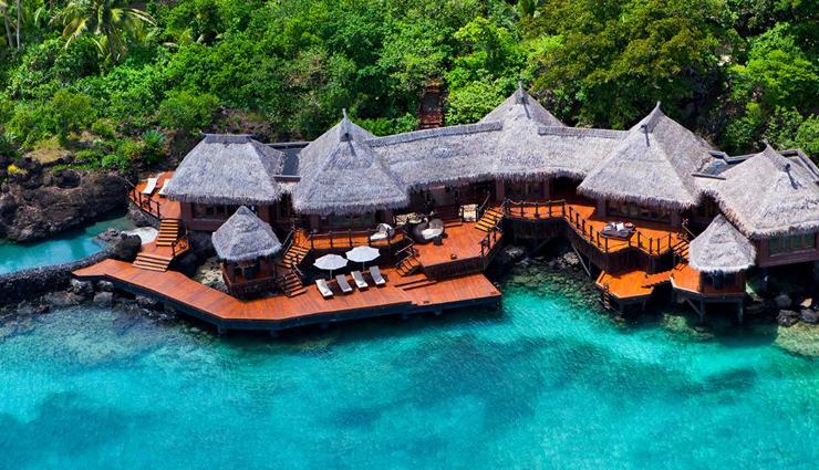 expensive honeymoon destinations,honeymoon destinations around the world,maldives,greek cyclades,bora bora,fiji,tuscany