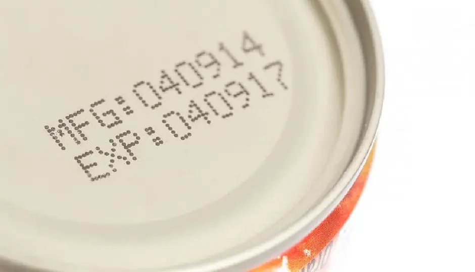 दिल्ली में बड़ा खुलासा: थिनर से बदल रहे थे एक्सपायरी डेट, नकली पैकिंग कर बेच रहे थे खाद्य सामान, 3 गिरफ्तार