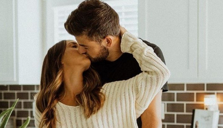 ways to express your love uniquely,love,care tips,love tips,tips express your love,relationship tips