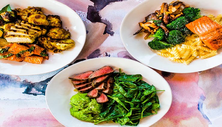 weird menu,weird news,weird restaurant,weird dish,dish name on girlfriend,filadelfia