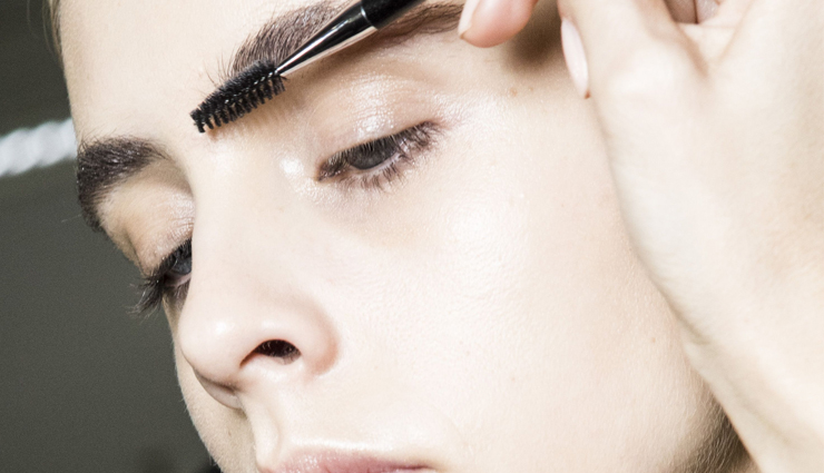 include this brush in your makeup tools,beauty tips,beauty hacks