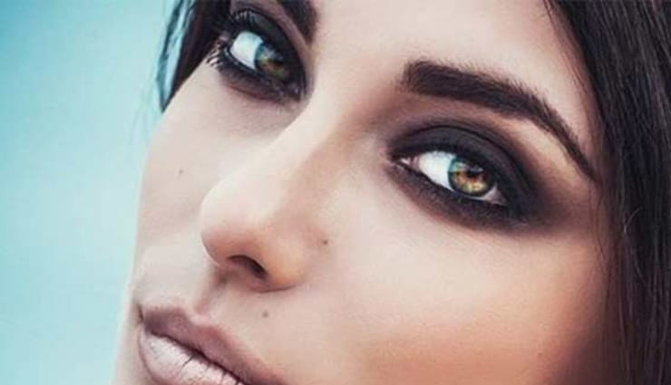 tips to remove kajal from eyes,beauty tips,beauty hacks
