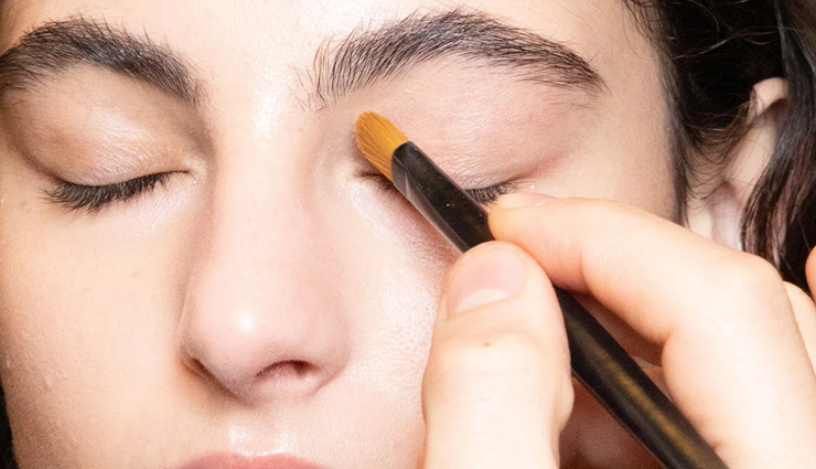 makeup brush set,beauty tools,professional makeup brushes,essential makeup brushes,makeup application tools,synthetic makeup brushes,eye makeup brushes,face makeup brushes,vegan makeup brushes,high-quality makeup brushes,affordable makeup brushes,makeup brush care and maintenance,makeup brush cleaning tips,makeup brush guide for beginners,makeup brush uses and techniques