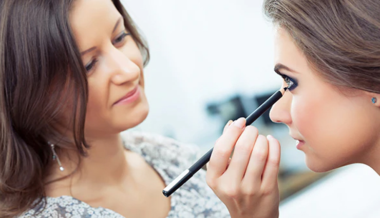 tips and tricks to prevent kajal from smudging,beauty tips,beauty hacks