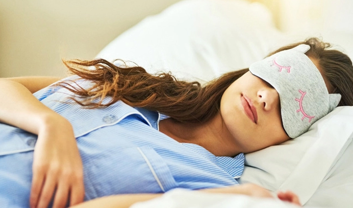 these mistakes can be heavy on the health of your eyes definitely improve them,Health,healthy living