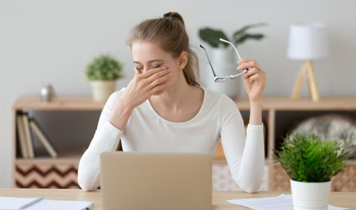 रखना चाहते हैं अपनी आंखों का ख्याल, दिनचर्या में शामिल करें ये एक्सरसाइज eye exercises for healthy living,caring for your eyes with exercises,improve eye health with these exercises,incorporating eye exercises into your routine,eye care tips for healthy living,enhance eye wellness with exercises,eye-strengthening exercises for better health,maintaining healthy eyes through exercise,eye health and exercise routines,importance of eye exercises for overall health