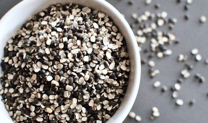 wrinkles under the eyes are a sign of aging make them disappear overnight with these remedies,beauty tips,beauty hacks