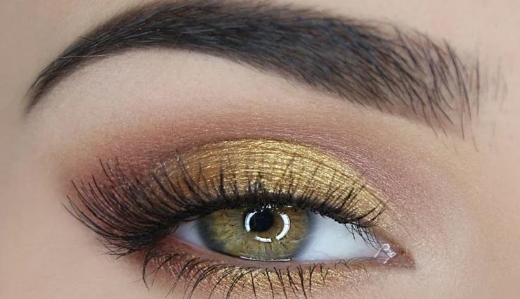 makeup tips,makeup tips in hindi,kajal smudging,kajal tricks