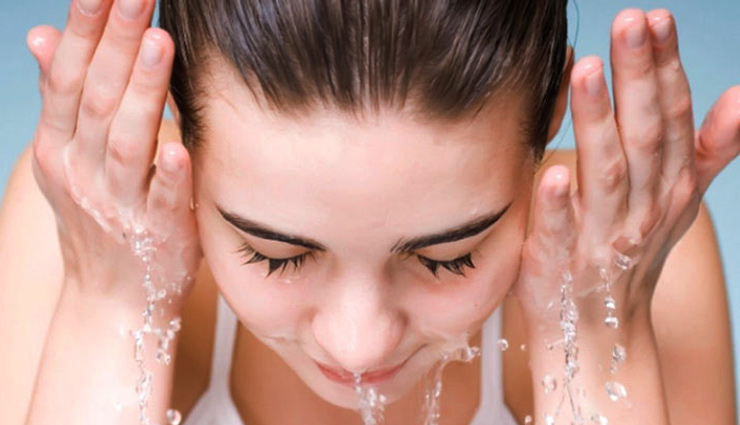 diy glowing skin with sandalwood oil,sandalwood oil face mask,sandalwood oil for acne,sandalwood oil skincare benefits,natural glowing skin remedies,sandalwood oil spot treatment,sandalwood oil facial cleanser,sandalwood oil moisturizer,sandalwood oil for dry skin,sandalwood oil bath soak,sandalwood oil diy beauty tips,sandalwood oil skin brightening