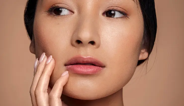 turmeric benefits for skin,turmeric face pack,turmeric for glowing skin,turmeric for acne,turmeric for pigmentation,turmeric face mask diy,turmeric skincare remedies,natural skin brightening,turmeric beauty tips,turmeric anti-ageing benefits