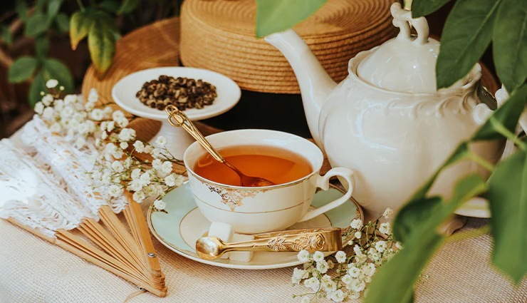 diy herbal tea face mask,soft skin,green tea face mask,kombucha mask,herbal skincare,homemade face mask,natural skincare,diy skin care,anti-aging mask,acne treatment,brightening face mask,collagen-boosting face mask