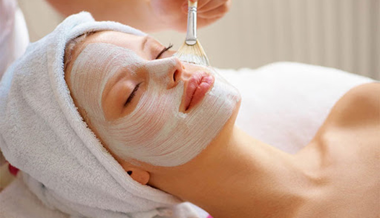 facials to treat oily skin,facial for oily skin,beauty tips,beauty hacks,skin care tips,oily skin care,facial tips