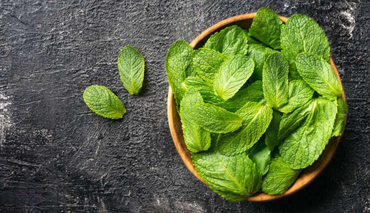 fullers earth face pack,tomato face pack,oatmeal mask,papaya face pack,rose face pack,mint mask,red clay mask,egg mask,vitamin e mask,homemade face packs,face packs for all skin types,skin care tips,beauty tips