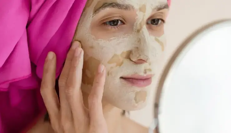 multani mitti benefits,fuller’s earth for skin,multani mitti for hair,natural remedies for acne,diy face packs,oil control face mask,skin brightening with multani mitti,dandruff control natural remedy,natural hair cleanser,chemical-free beauty tips