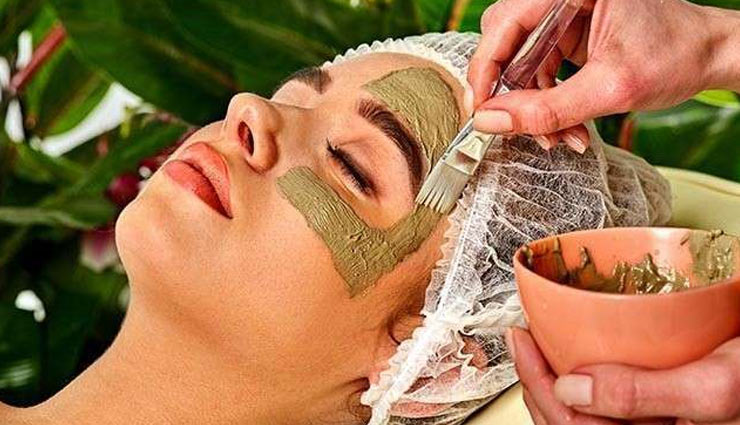 5 Homemade Face Mask To Treat Dark Skin