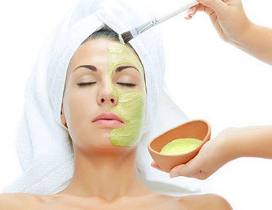 Try These 5 Face Packs To Get Glowing Skin in Winters