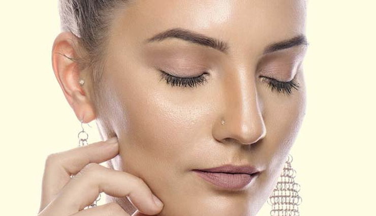 5 DIY Serum For Ultimate Skincare Using Essential Oils