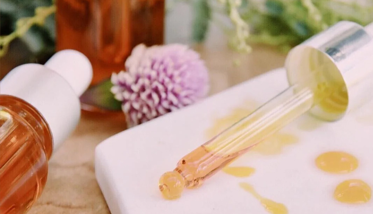 applying vitamin c on the face,how to apply vitamin c on the face,guide to using vitamin c on the face,tips for applying vitamin c on the face,benefits of applying vitamin c on the face,vitamin c skincare tips for the face,dos and donts of using vitamin c on the face,best practices for applying vitamin c on the face,how to incorporate vitamin c into your skincare routine,essential information about using vitamin c on the face