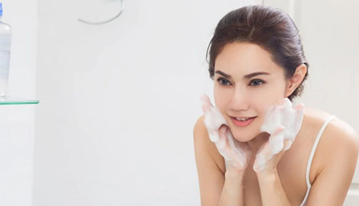 dont make mistake while washing face,beauty tips,beauty hacks