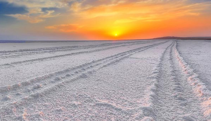 fairy-tale inspired places,fairy-tale inspired places in india,least known places in india,india,bangaram,barren beauty kutch,indian switzerland khajjiar,valley of flowers park himalayas,mawlynnong