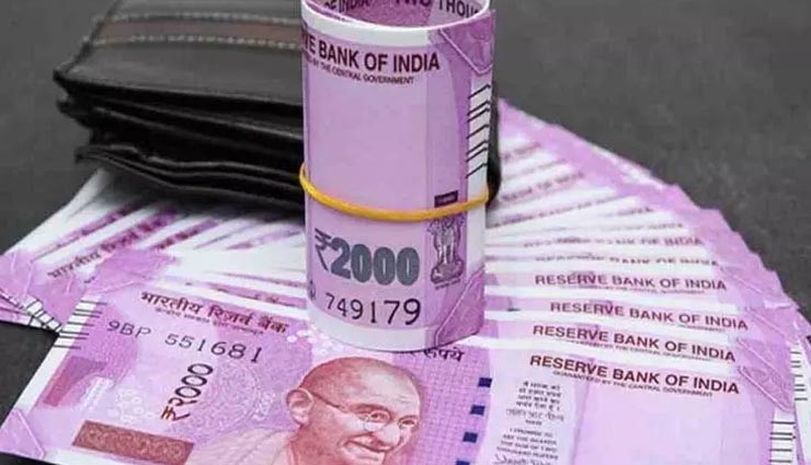 जयपुर : कार में छिपाकर घूम रहे थे एक लाख से ज्यादा के नकली नोट, पुलिस को मिली थी सूचना