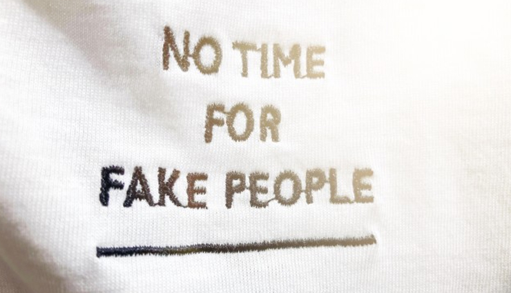 ways to get rid of fake people,fake people,tips to get rid of fake people,relationship tips