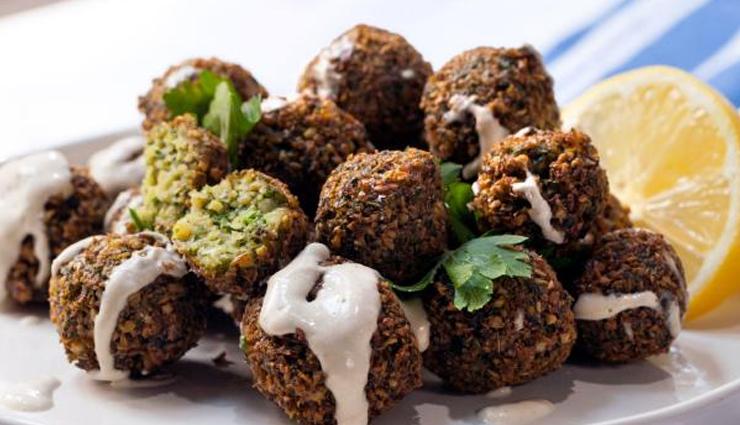 Ramadan Recipe- Delicious and Healthy Falafel With Tahini Sauce