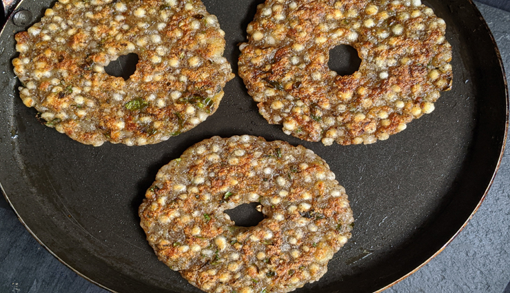 falahari thalipeeth recipe,recipe,recipe in hindi,mahashivratri special recipe