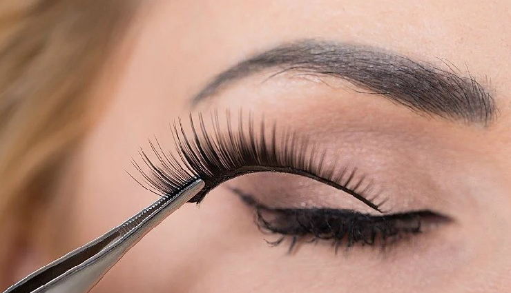 Mistakes To Avoid When Applying False Eyelashes