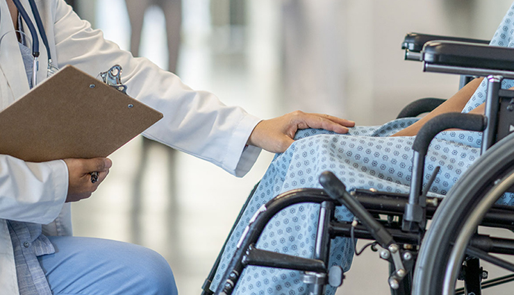 brain stroke,brain stroke causes,causes of a stroke in a woman,what are the 5 main causes of strokes,warning signs of a stroke in a woman,types of stroke and treatment,types of stroke,causes of a stroke in a man,Health,health news in hindi