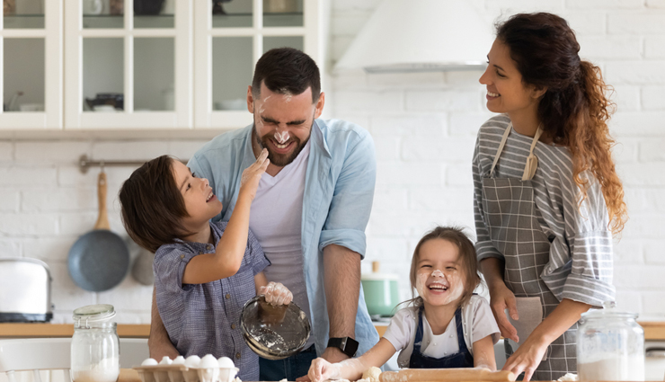 build strong family relationships,family bonding tips,how to strengthen family relationships,improving family connections,building healthy family dynamics,family relationship advice,tips for strong family ties,fostering family unity,creating lasting family bonds,healthy family communication