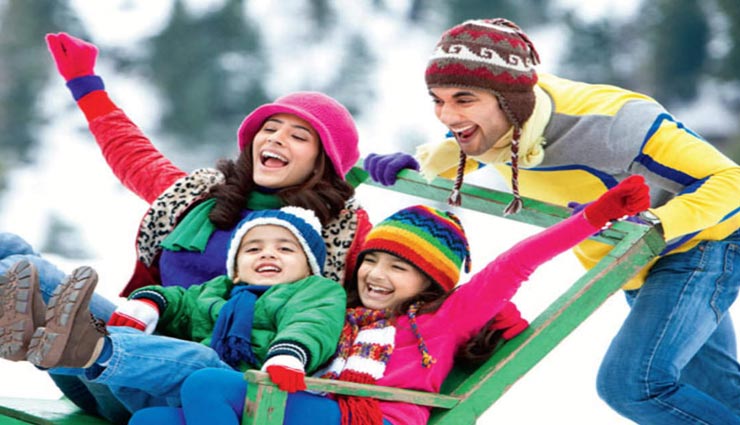 जनवरी में बना रहे हैं घूमने का प्लान, ये चार हिल स्टेशन देंगे बर्फबारी का मजा